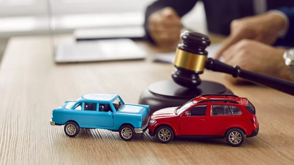 What Does a Car Accident Lawyer Do in Florida